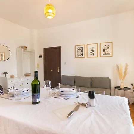85a - Moderno Fronte Mare